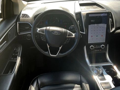 Used 2022 Ford Edge SEL w/ Convenience Package image 9
