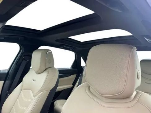 Used 2019 Cadillac CT6 Premium Luxury w/ Super Cruise Package AWD/4WD image 11