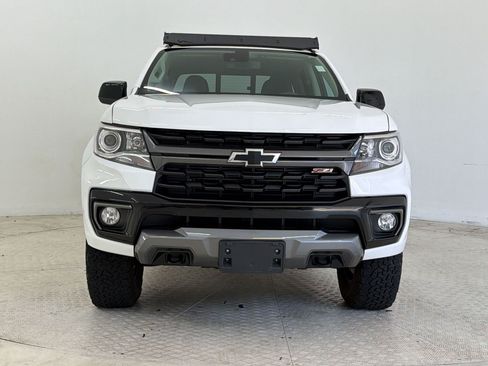 Used 2021 Chevrolet Colorado Z71 w/ Safety Package AWD/4WD image 6