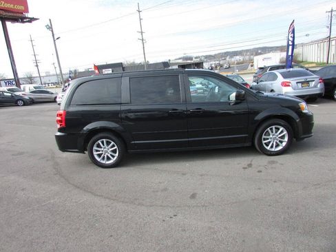 Used 2015 Dodge Grand Caravan SXT FWD image 5