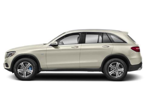 Used 2019 Mercedes-Benz GLC 350e 4MATIC image 3