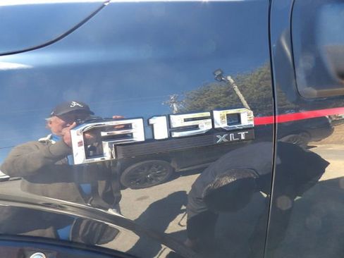 Used 2016 Ford F150 XLT w/ Equipment Group 302A Luxury image 23