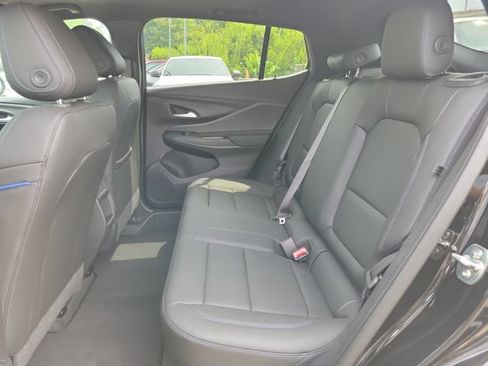 New 2026 Buick Envista Sport Touring w/ Convenience I Package FWD image 9