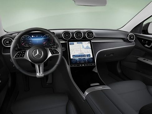 Used 2026 Mercedes-Benz C 300 Sedan image 2