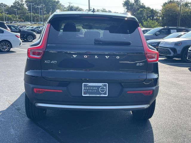Certified 2023 Volvo XC40 B5 Ultimate w/ Protection Package Premier AWD/4WD image 6