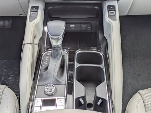 New 2025 Kia Telluride S image 24