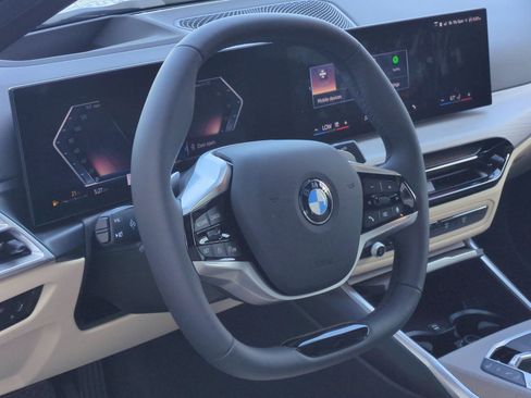 Used 2026 BMW 330i Sedan w/ Premium Package RWD image 18