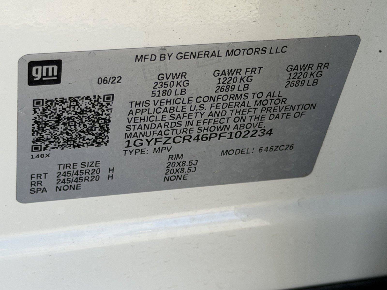 Used 2023 Cadillac XT4 Premium Luxury w/ Technology Package FWD image 30