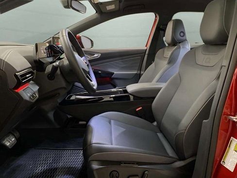 Used 2024 Volkswagen ID.4 S image 66