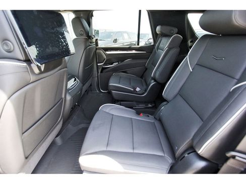 New 2026 Cadillac Escalade Luxury w/ Touring Package AWD/4WD image 7
