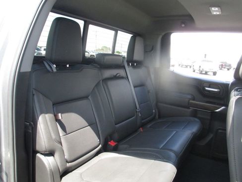 Used 2021 GMC Sierra 1500 SLT w/ SLT Premium Plus Package AWD/4WD image 26
