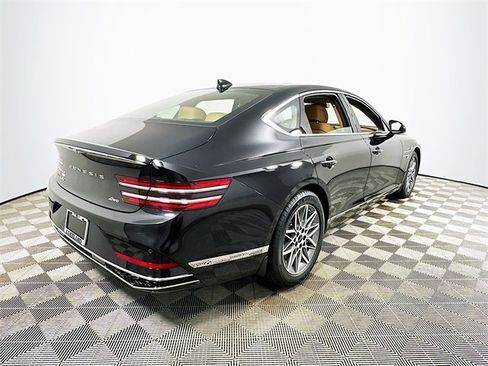 New 2025 Genesis G80 2.5T image 3