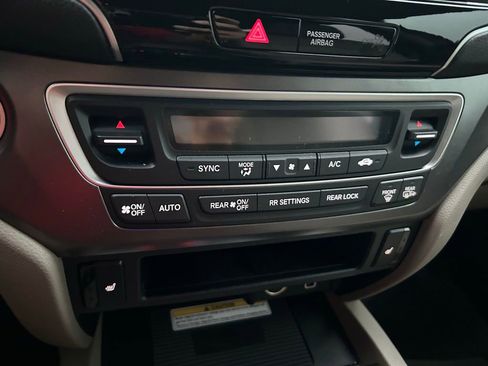 Used 2022 Honda Pilot Special Edition image 27