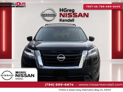 Used 2024 Nissan Pathfinder SV w/ SV Premium Package