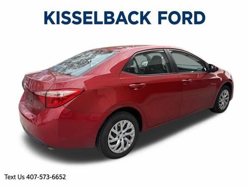 Used 2019 Toyota Corolla LE image 3