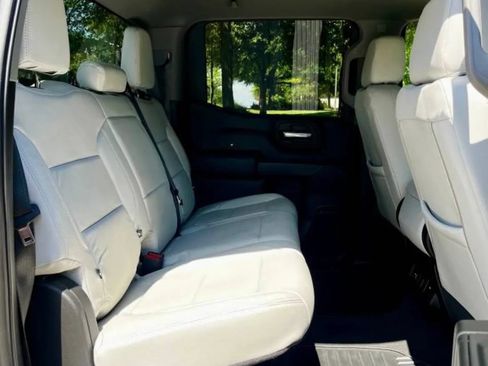 Used 2021 Chevrolet Silverado 1500 LT RWD image 7