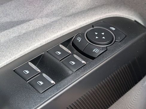 New 2026 Ford Maverick XLT w/ XLT Luxury Package FWD image 20