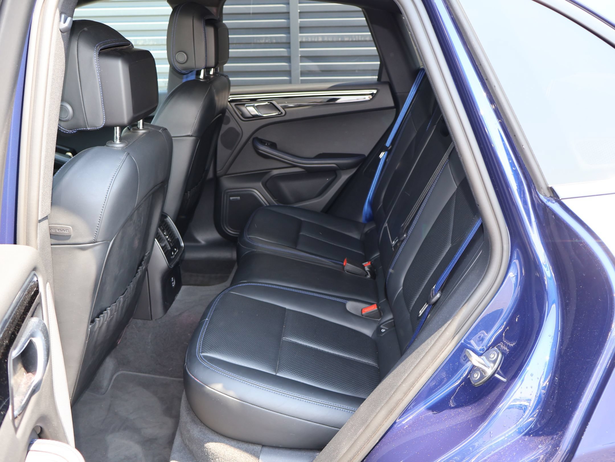Certified 2024 Porsche Macan S w/ Premium Plus Package AWD/4WD image 26