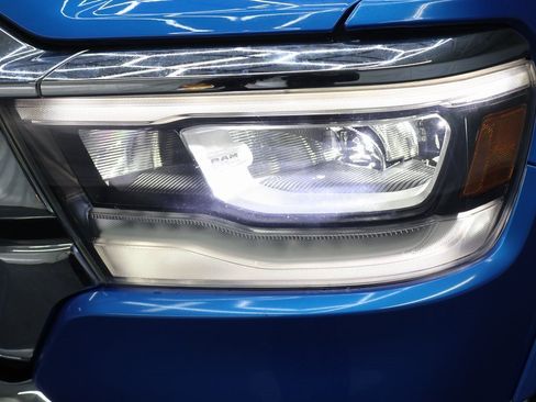 Used 2020 RAM 1500 Laramie image 28