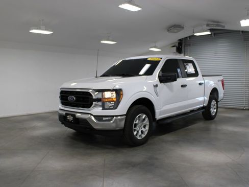 Used 2023 Ford F150 XLT AWD/4WD image 4