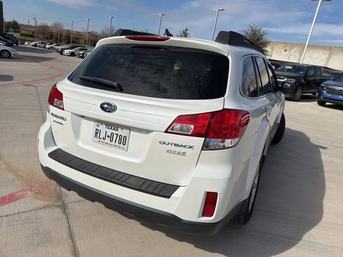 Used 2013 Subaru Outback 2.5i Limited w/ Moonroof Pkg image 8