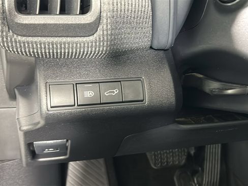 Used 2023 Subaru Solterra AWD image 23
