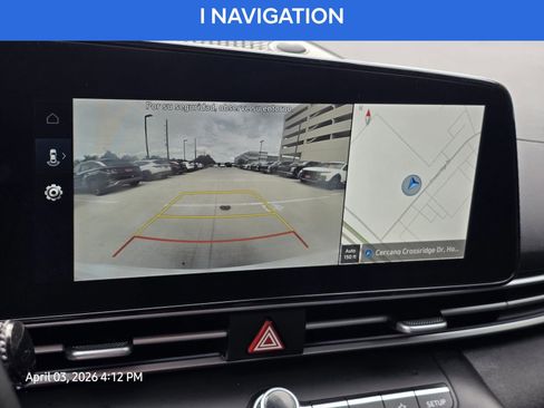 Used 2025 Hyundai Elantra Limited image 23