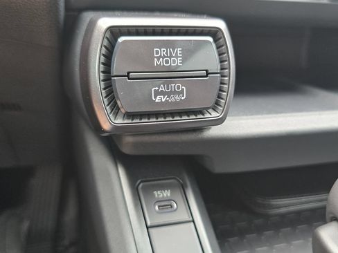 Certified 2026 Toyota RAV4 SE w/ Convenience Package AWD/4WD image 9