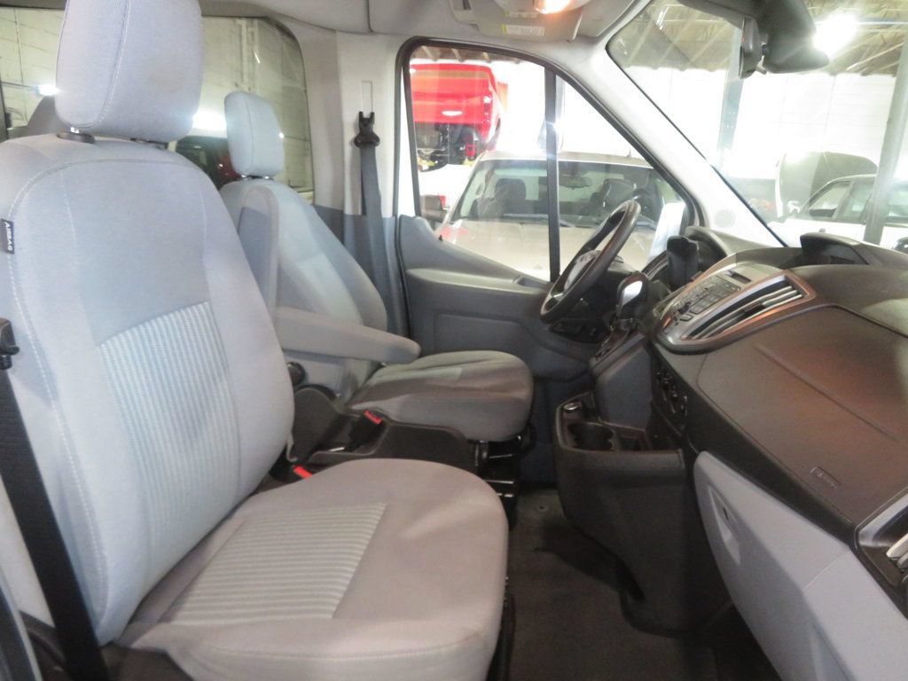 Used 2018 Ford Transit 150 XLT RWD image 27