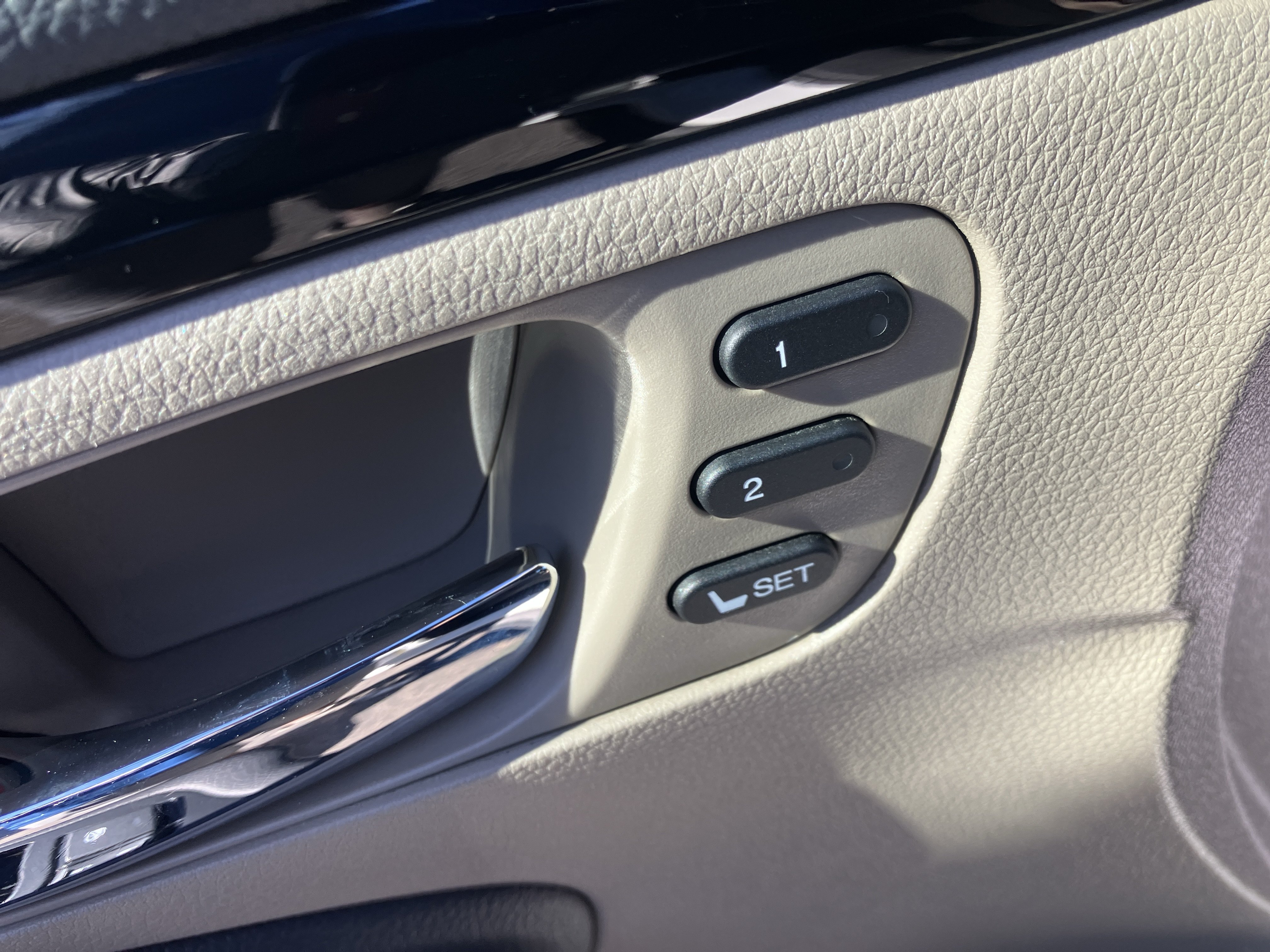 Used 2021 Honda Pilot Elite image 18