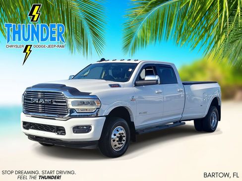 Used 2020 RAM 3500 Laramie AWD/4WD image 2