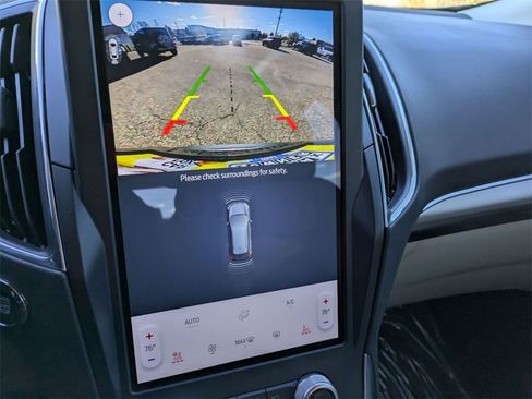 Used 2022 Ford Edge Titanium w/ Equipment Group 301A image 24