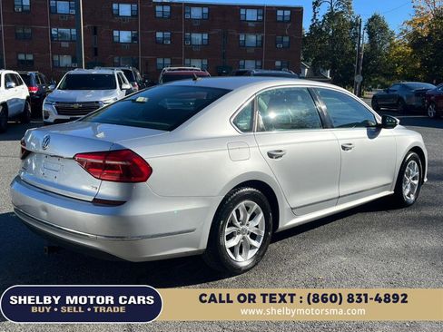 Used 2016 Volkswagen Passat 1.8T S image 5