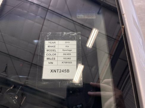 Used 2019 Kia Sportage LX FWD image 35