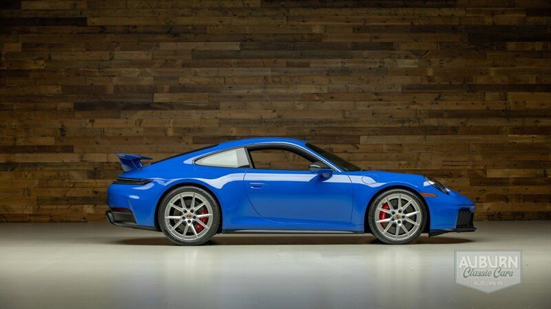 Used 2026 Porsche 911 Carrera GTS RWD image 5