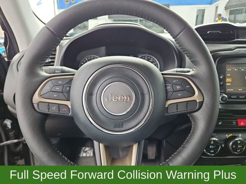 Used 2017 Jeep Renegade Limited image 10