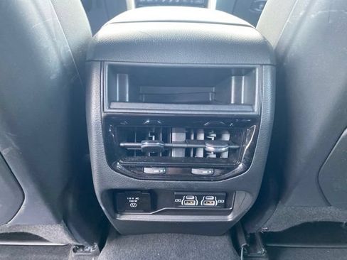 Certified 2023 Jeep Grand Cherokee Altitude AWD/4WD image 26