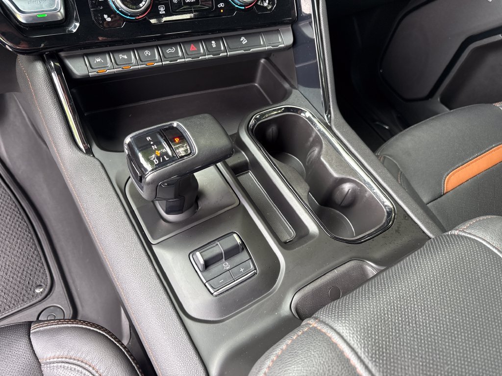 Certified 2024 GMC Sierra 1500 AT4 w/ Technology Package AWD/4WD image 33