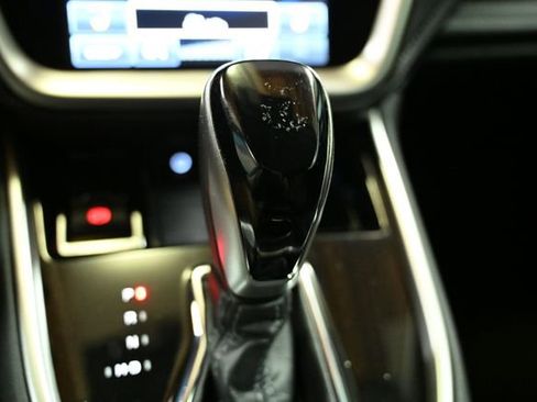 Certified 2024 Subaru Outback Limited image 32