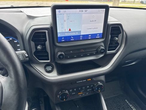 Used 2023 Ford Bronco Sport Outer Banks w/ Tech Package AWD/4WD image 17