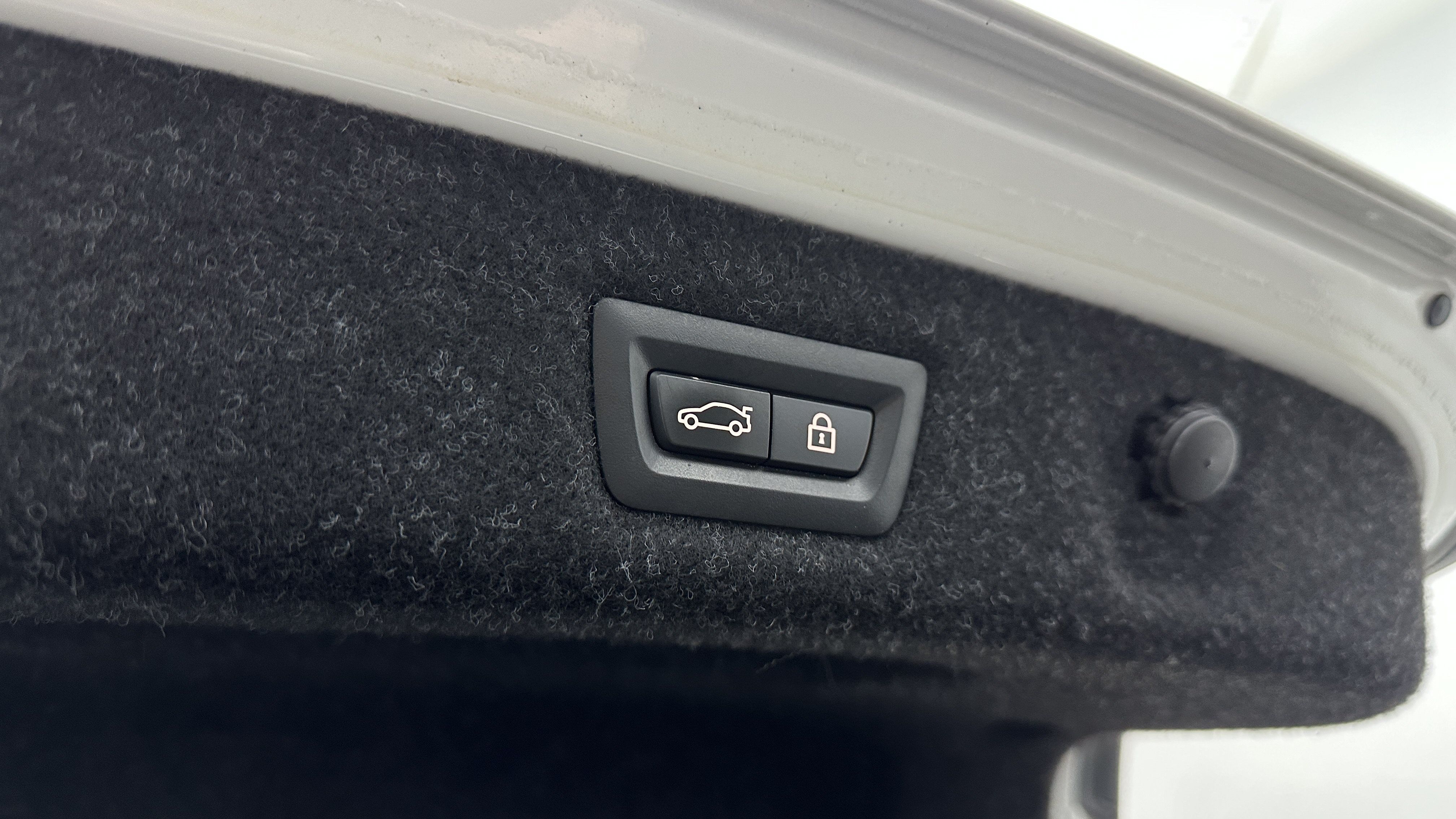 Used 2022 BMW 530i RWD image 33