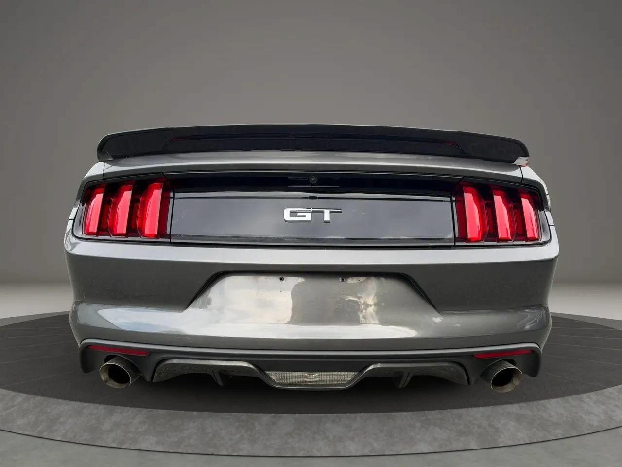 Used 2015 Ford Mustang GT Premium w/ Equipment Group 401A RWD image 4