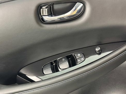 Used 2022 Nissan Leaf SL Plus image 26