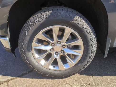 Used 2022 Chevrolet Silverado 1500 LTZ w/ LTZ Premium Package image 10