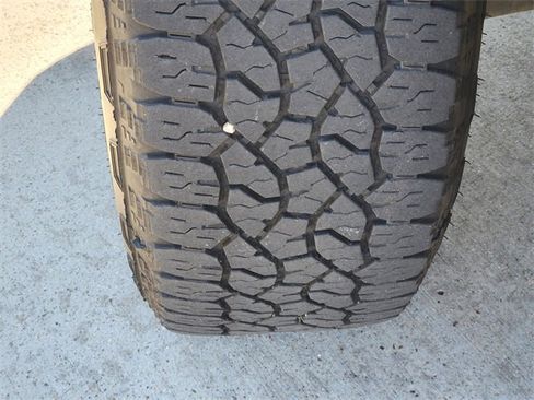 Used 2024 GMC Sierra 2500 Denali Ultimate w/ Max Trailering Package image 11