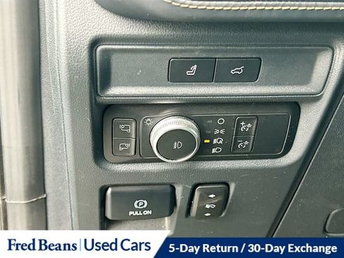Used 2022 Ford Expedition Platinum AWD/4WD image 15