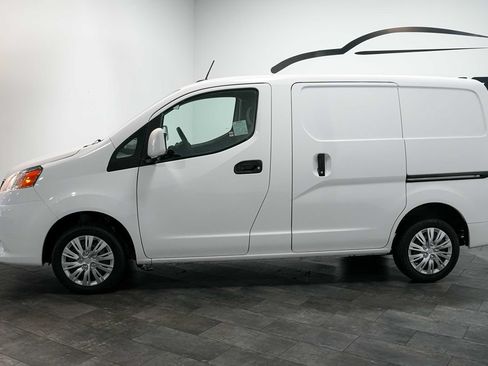 Used 2020 Nissan NV200 SV w/ Back Door Glass Package FWD image 3