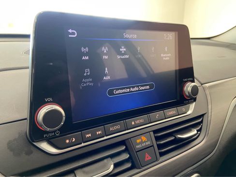 Used 2024 Nissan Altima 2.5 SV image 26