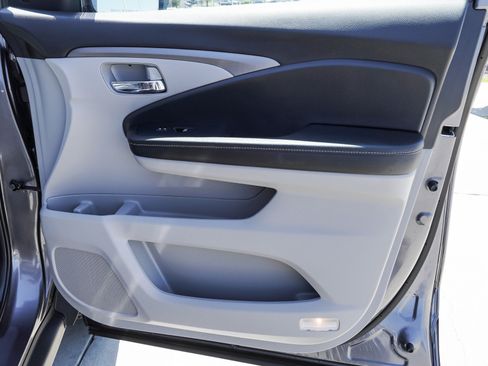 Used 2022 Honda Ridgeline RTL-E image 29