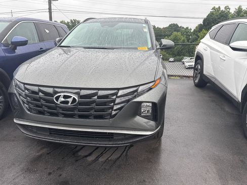 Used 2023 Hyundai Tucson SEL w/ Convenience Package AWD/4WD image 3